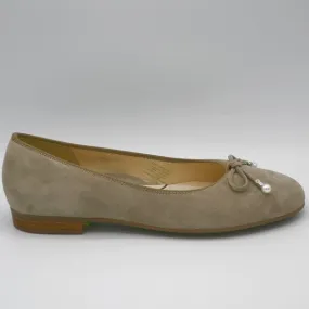 12-31324 - TAUPE
