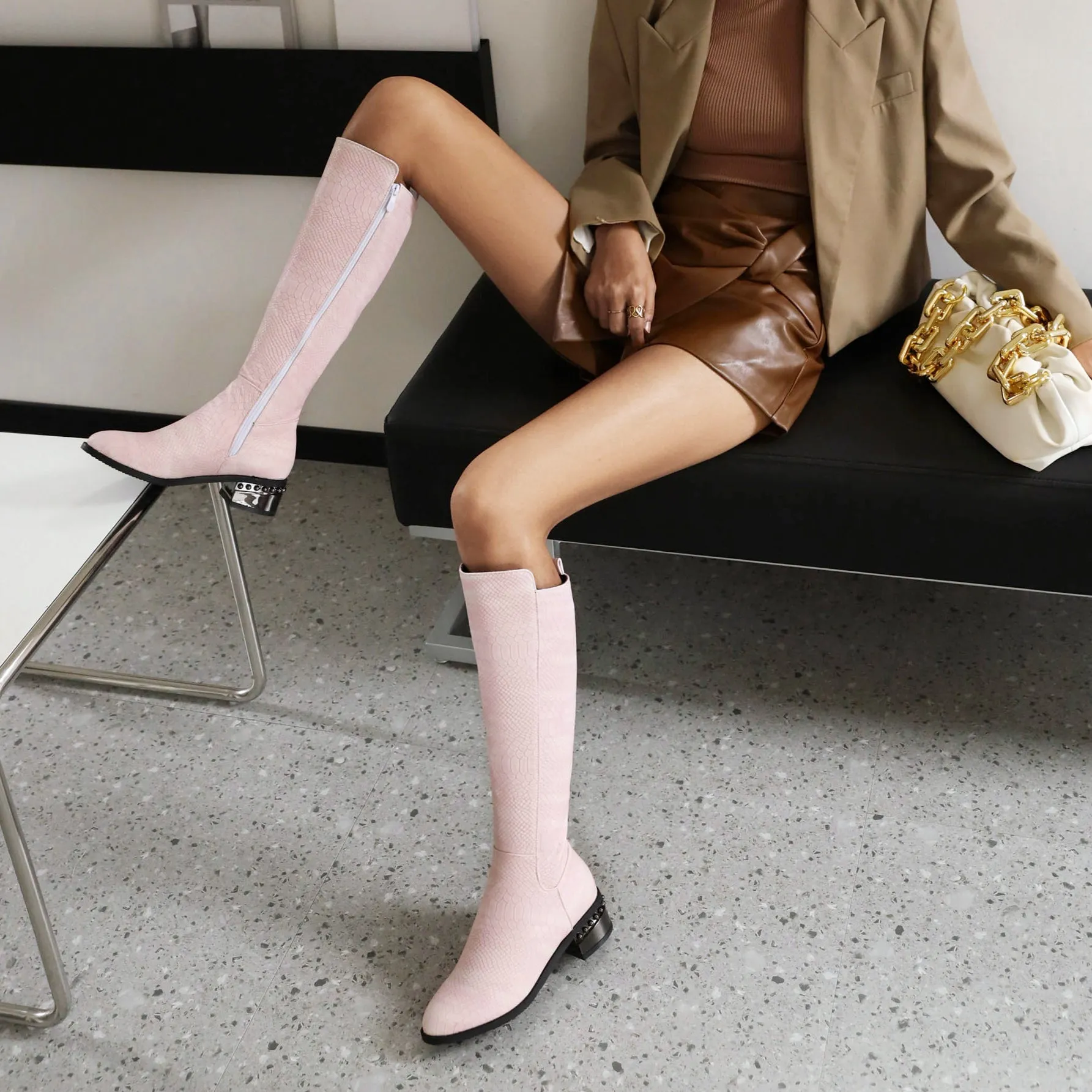 Bigsizeheels Simple solid color round toe over-the-knee boots-Pink