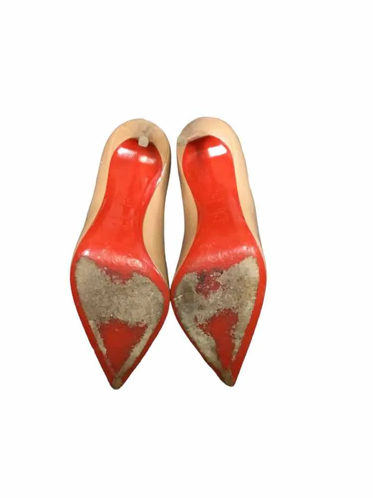 Christian Louboutin biege Size 37 Shoes