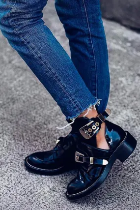 Hollow Leather Buckle Martin Boots