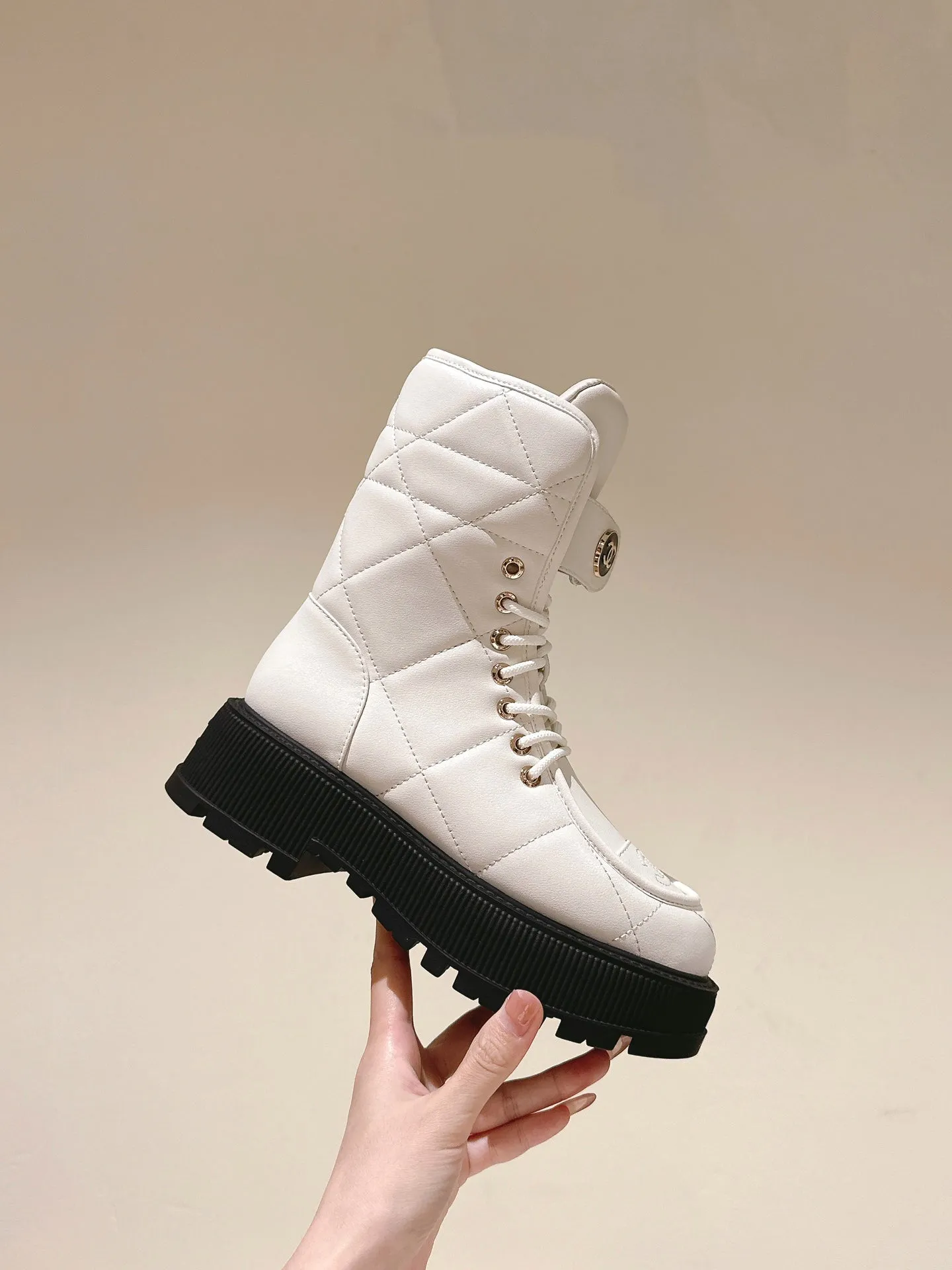 MARTIN BOOTS IN WHITE EMBROIDERED CALFSKIN