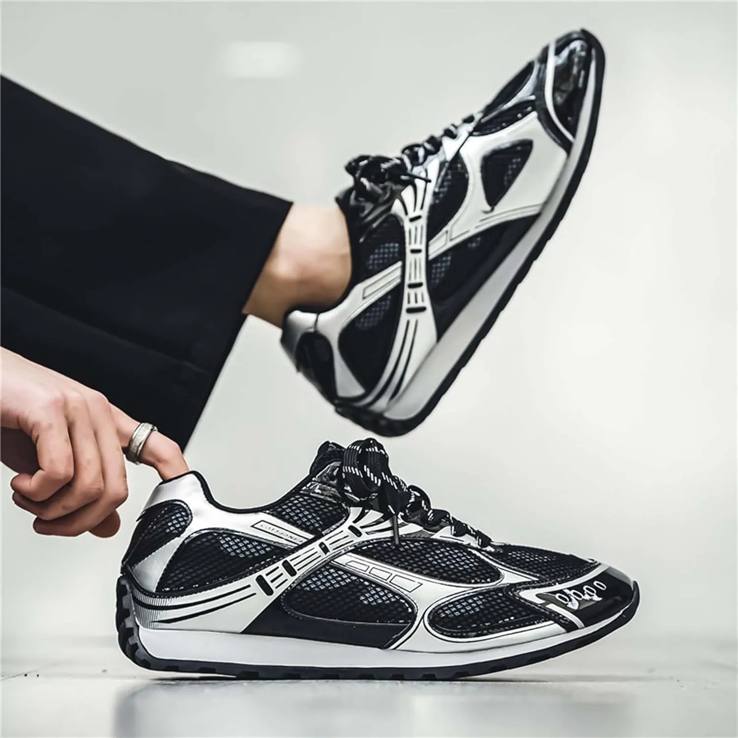 Men's Breathable Running Shoes Anti Slip Fitness Casual Sports Basketball Tennis Fashionable Cross Training Shoes Silver